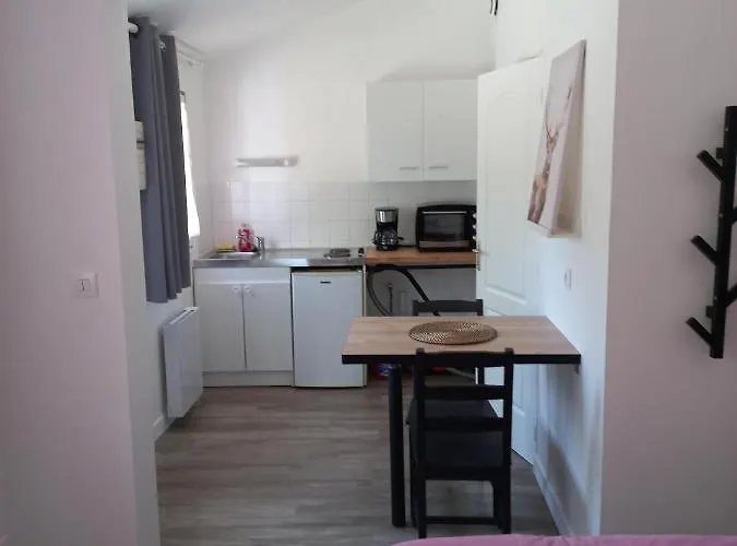 Coquette Maisonnette